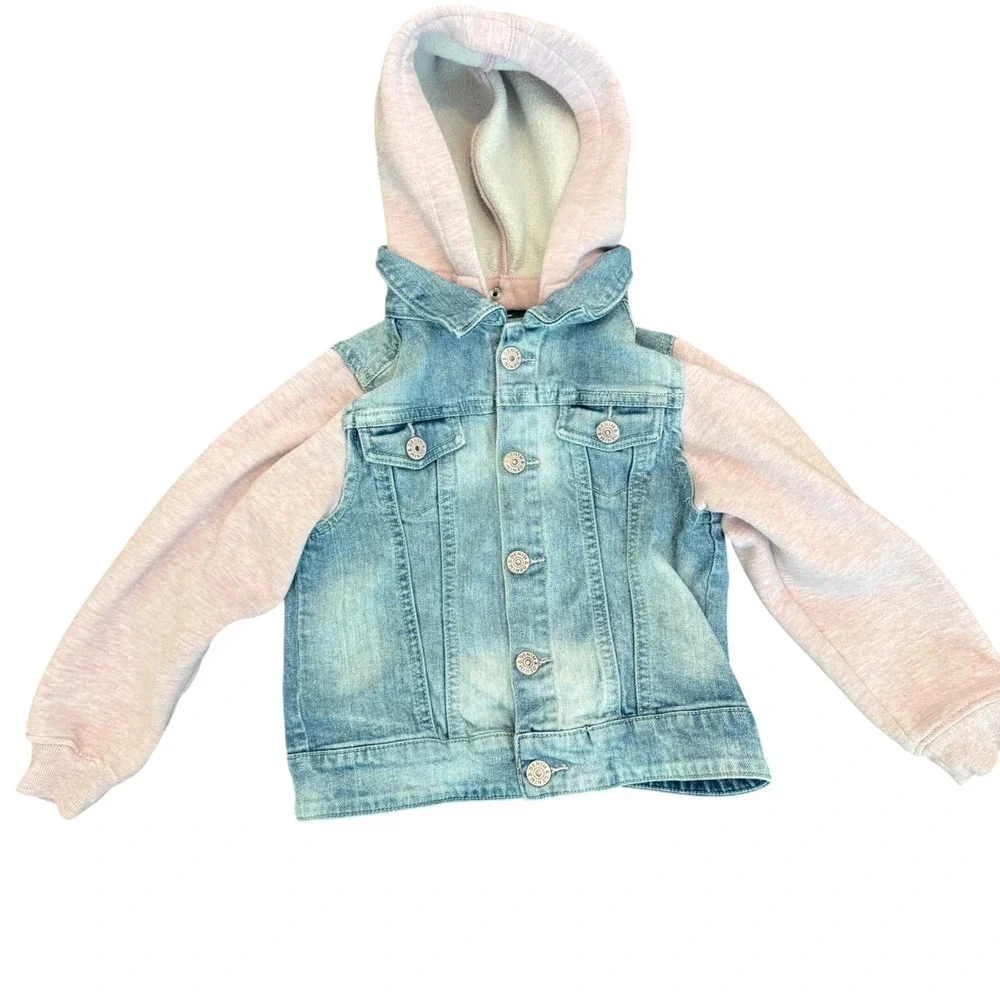 H&M &Denim Girls Light Wash Hooded Denim Jacket Pink Sleeves Size 5-6Y